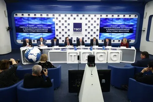 Зал пресс-центра ТАСС во время круглого стола «Россия – Китай»